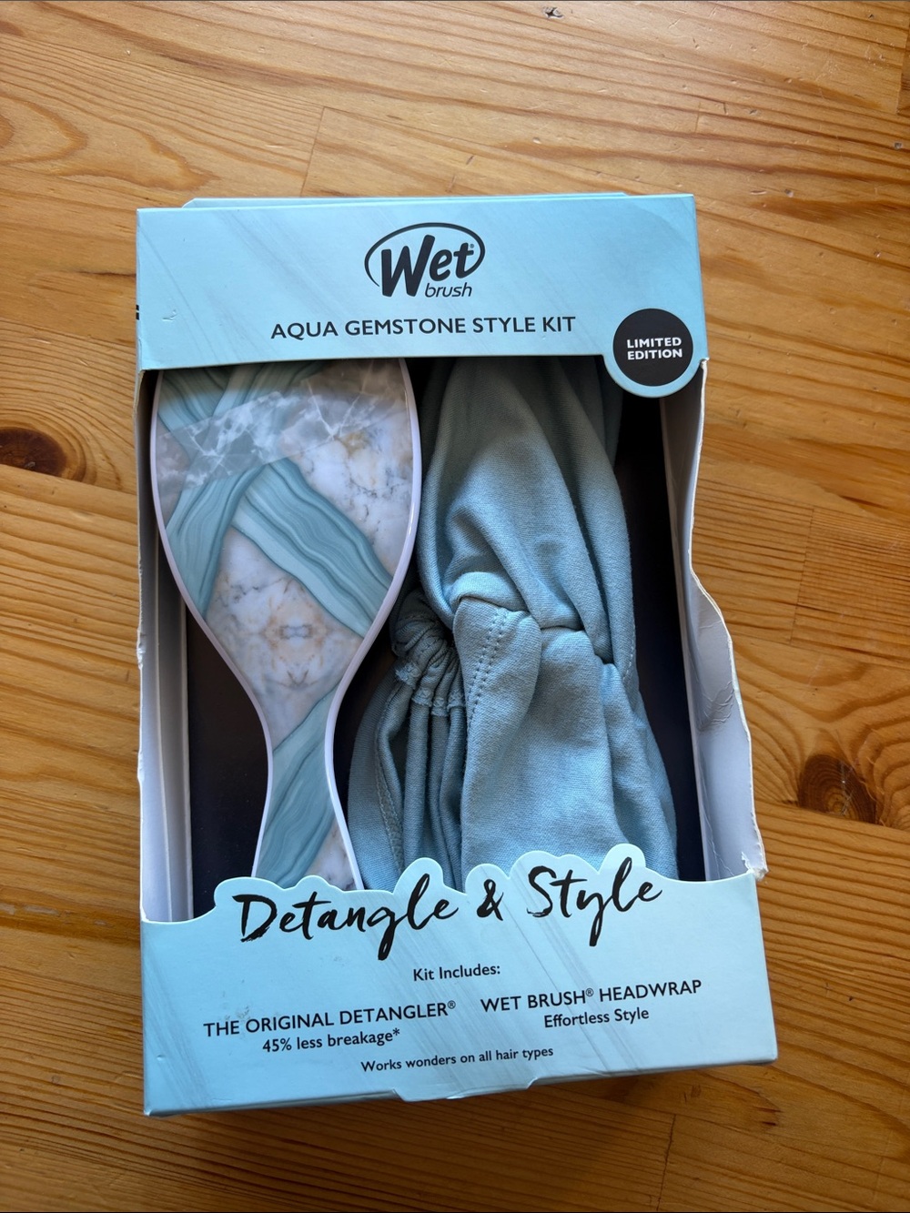 Aqua Gemstone Style Kit – Mint Detangler & Headwrap